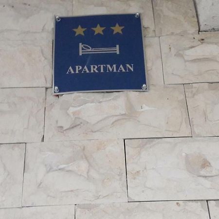 Apartman Pampas โอซีเยก ภายนอก รูปภาพ