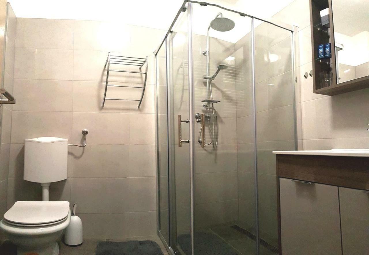 Apartman Pampas โอซีเยก ภายนอก รูปภาพ
