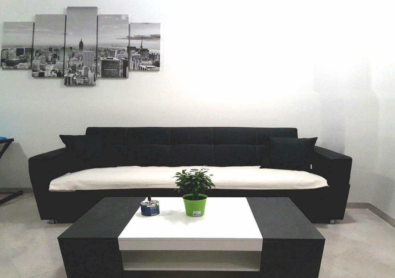 Apartman Pampas โอซีเยก ภายนอก รูปภาพ